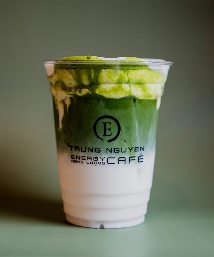 Close-up of a Trung Nguyên E-Coffee signature matcha drink, showcasing the vibrant green color